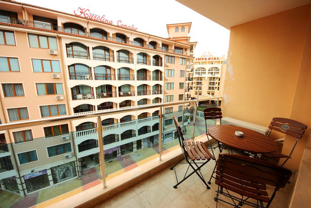 Menada Apartments In Pantai Sunny Luaran gambar